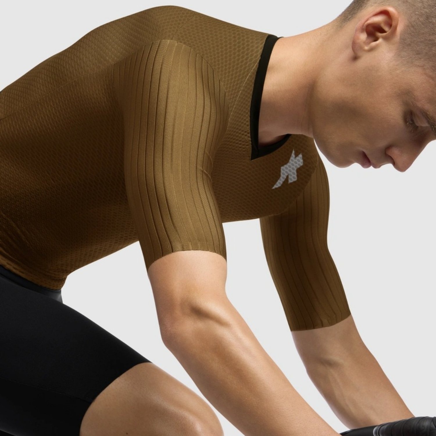 ASSOS Jersey EQUIPE RSR S11 Jupiter gold - Image 6