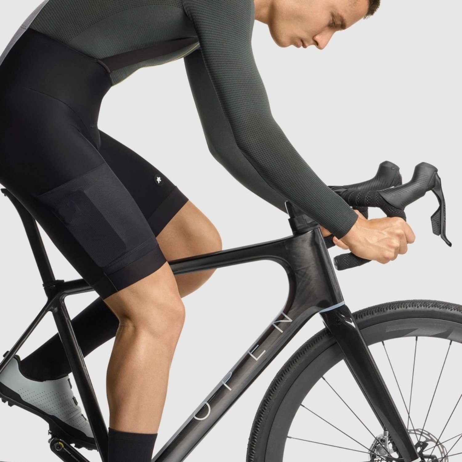 ASSOS Bib Shorts TACTICA spring fall T5 - Image 7