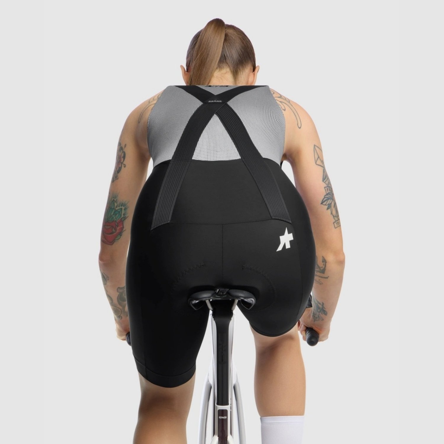 ASSOS Bib Shorts UMA GT S11 black series - Image 6