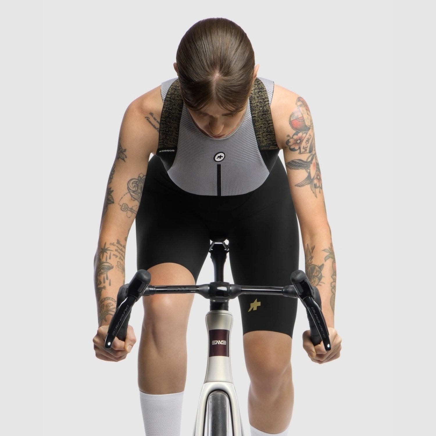 ASSOS Bib Shorts UMA GTV S11 - Image 5
