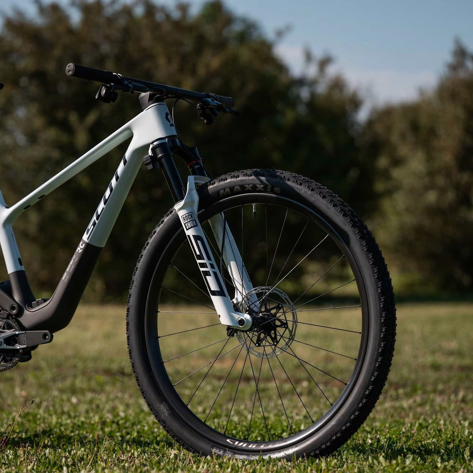 SCOTT Bike Spark RC World Cup cumulus white/carbon black - Image 10