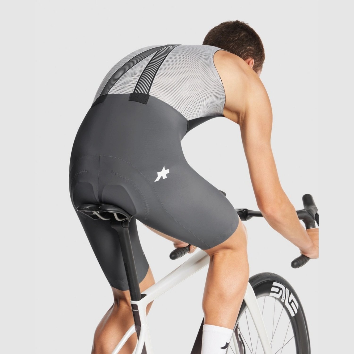 ASSOS Bib Shorts EQUIPE R S11 robust grey - Image 6