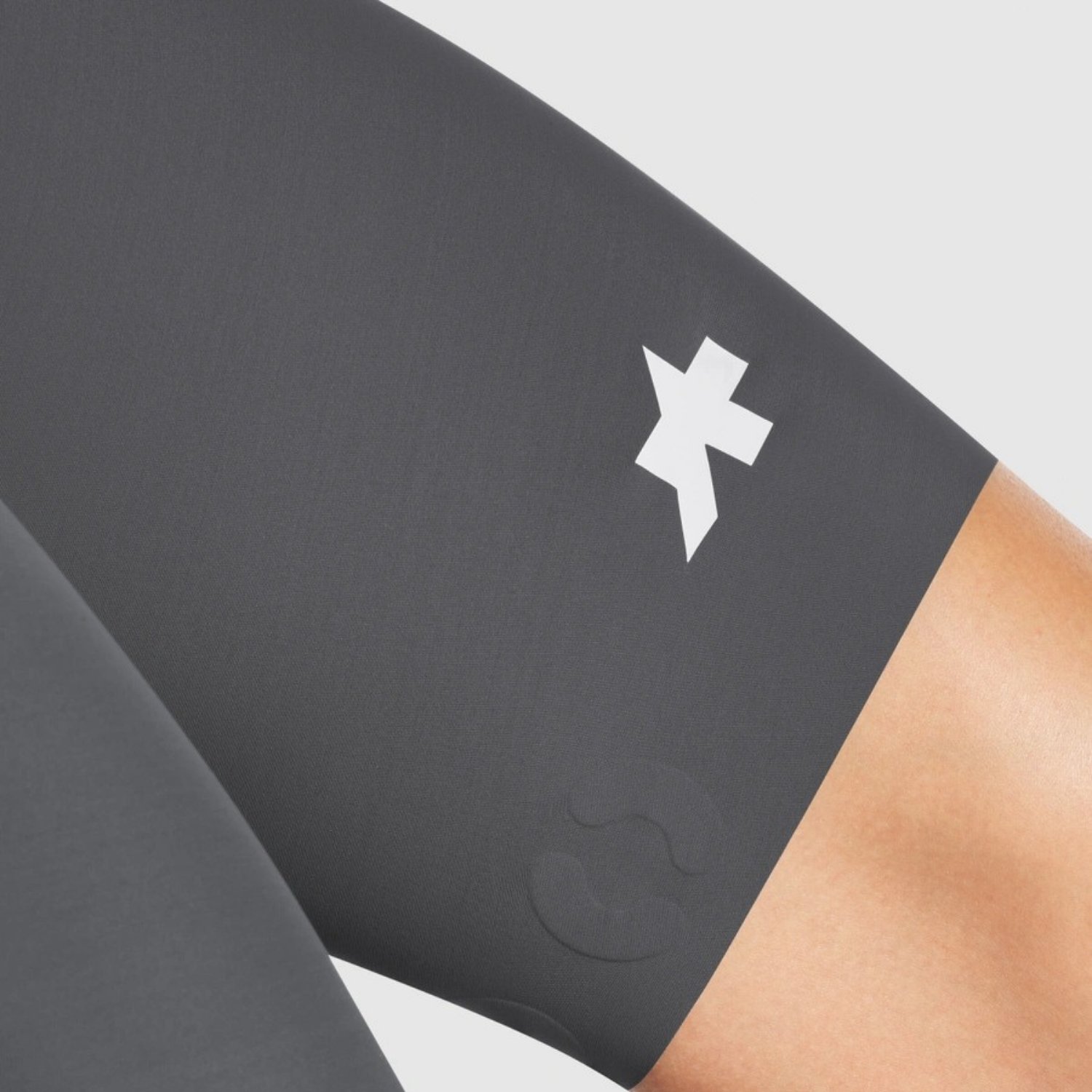 ASSOS Bib Shorts EQUIPE R S11 robust grey - Image 5