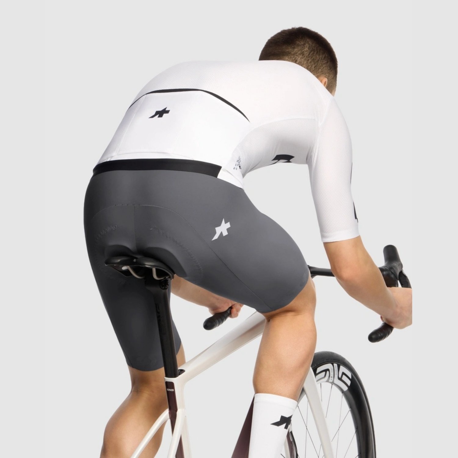 ASSOS Jersey EQUIPE R S11 OGAT white series - Image 6